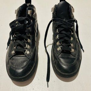 VEJA black leather mid top sneakers